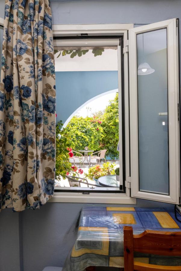 Irini Studios In Tinos Agios Ioannis  Eksteriør billede