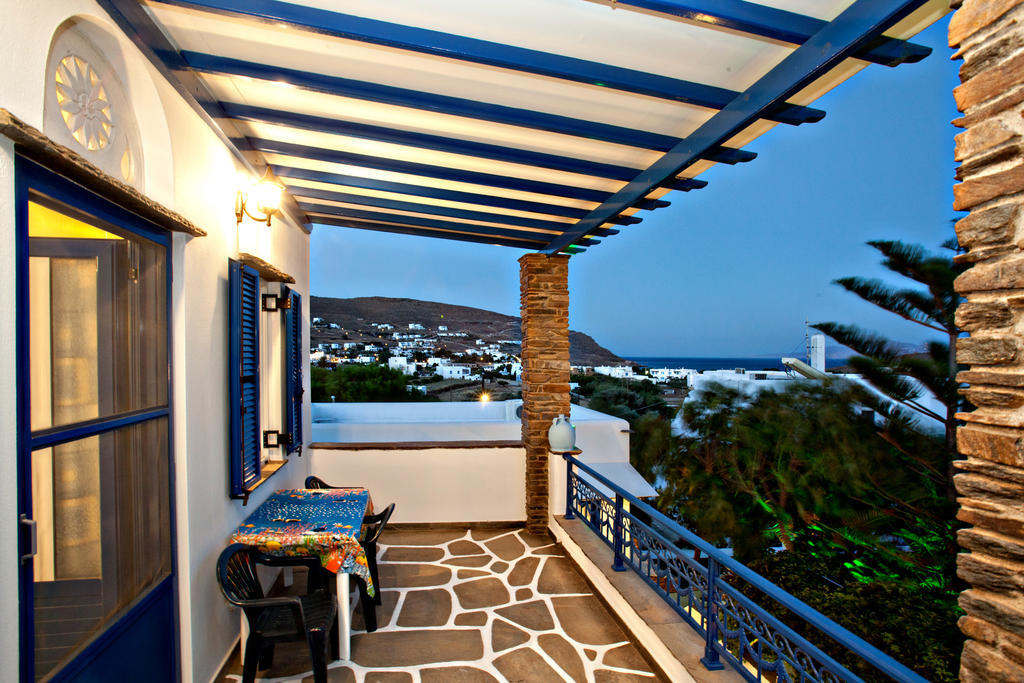 Irini Studios In Tinos Agios Ioannis  Eksteriør billede